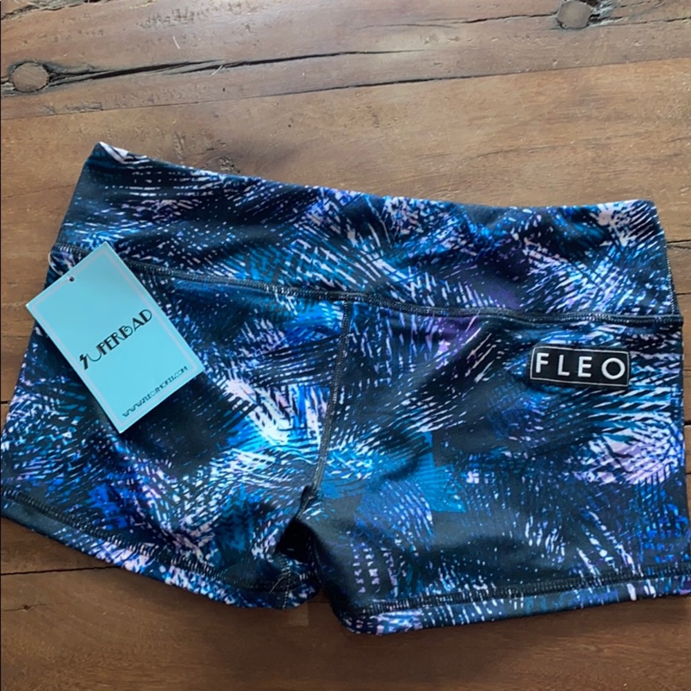 Fleo Midnight Oil NWT